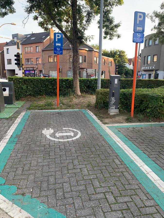 Okapi Lägenhet Halle  Exteriör bild